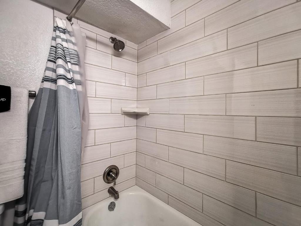 Villa Plaza 2 King BR 2 Full BTH Metropolregion Metropolregion Kansas City Exterior foto